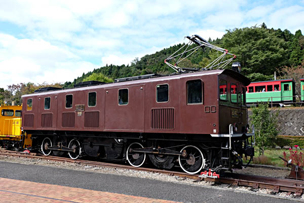 新発売】 新品即納 ＥＤ４２(記念プレート) {RWM}鉄道省 - htii.edu.kz